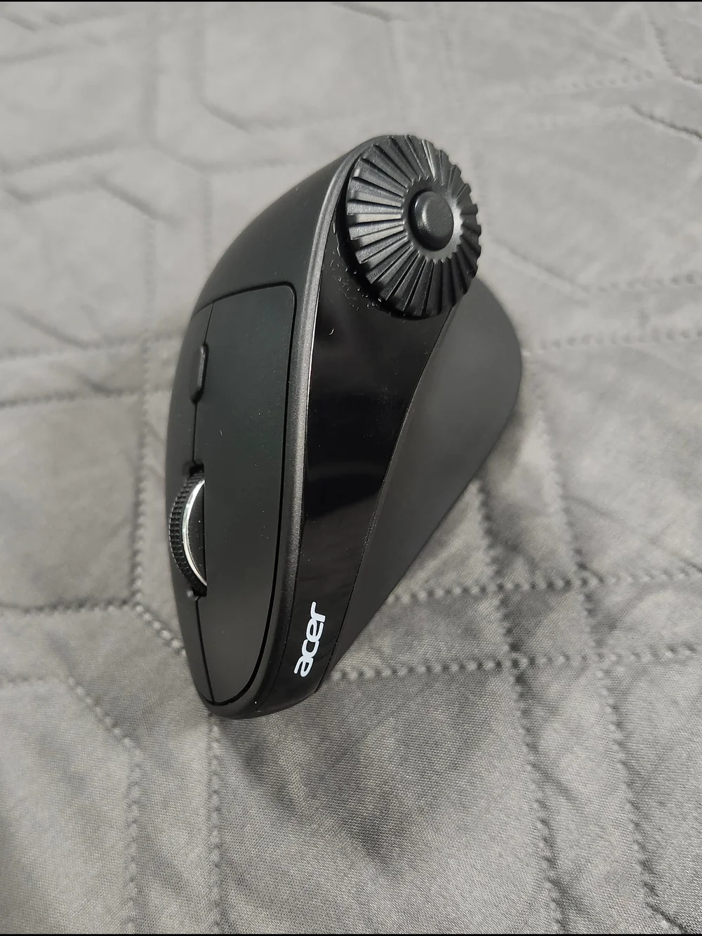 Acer OMR290 Dual Mode Ergonomic Wireless Mouse